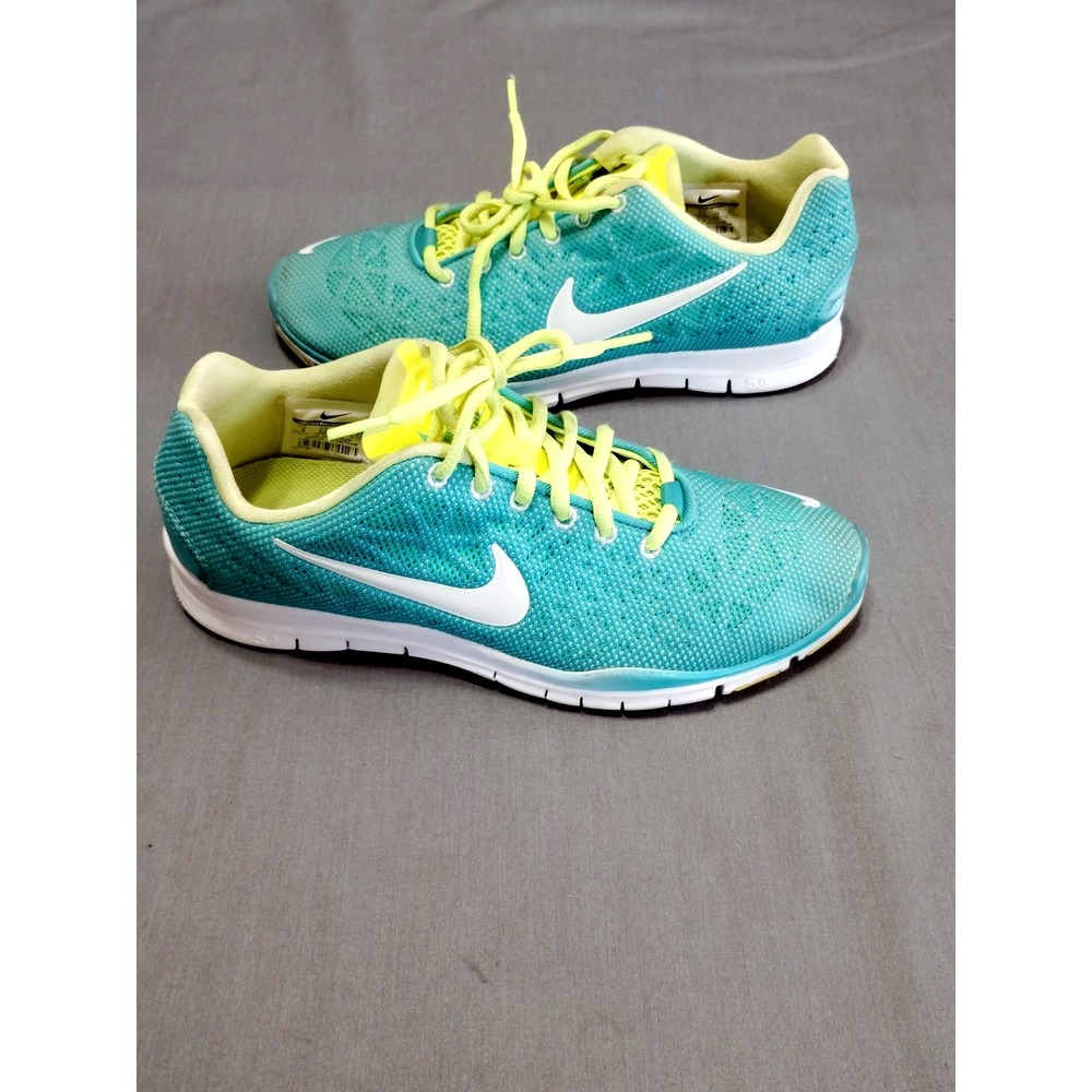 Nike Free Tr Fit 3 Athletic Shoes Green 579968-300 Mesh Running Sneakers Women 8